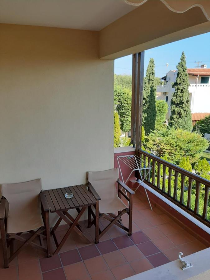 Gi Ga Mar Aparthotel Kriopigi Buitenkant foto