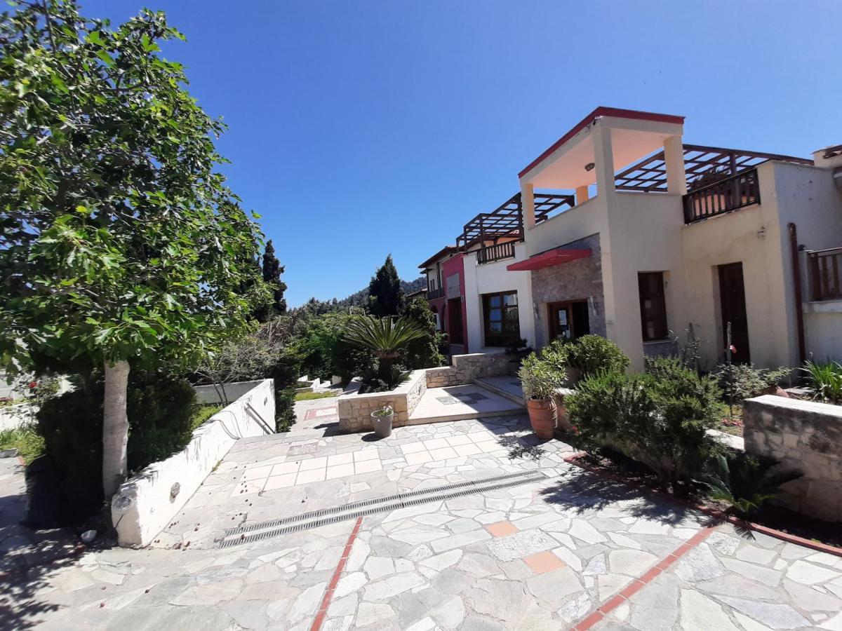Gi Ga Mar Aparthotel Kriopigi Buitenkant foto
