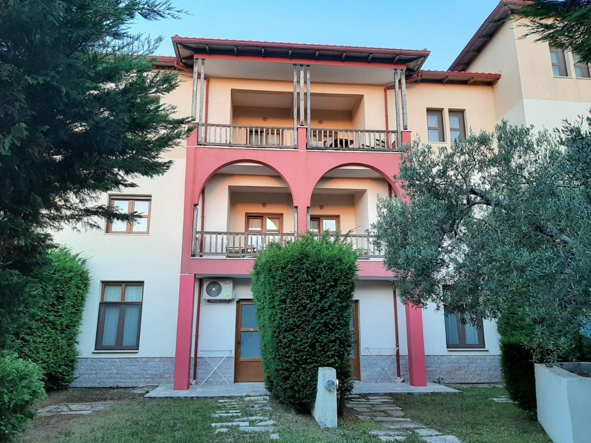 Gi Ga Mar Aparthotel Kriopigi Buitenkant foto